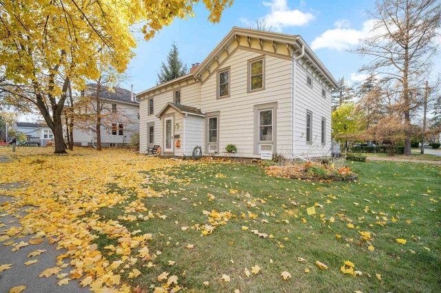 602 Newbury Street, Ripon, WI 54971