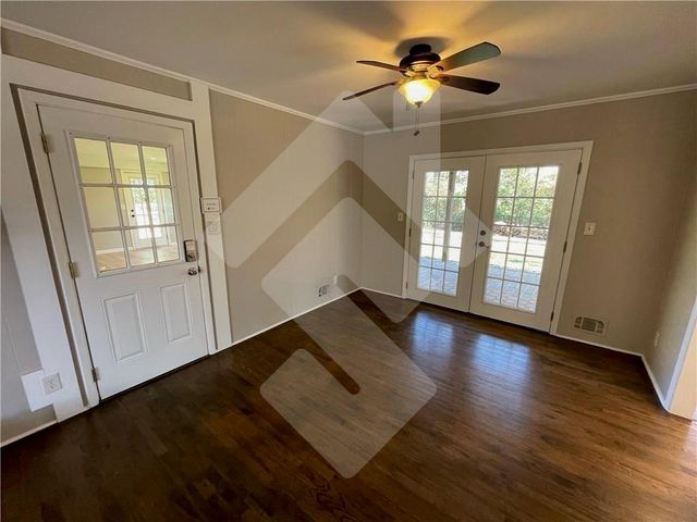 9935 La View Circle, Roswell, GA 30075