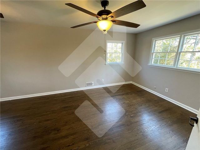 9935 La View Circle, Roswell, GA 30075