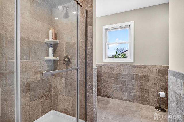 317 Ware Court, Bound Brook, NJ 08805