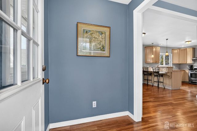 317 Ware Court, Bound Brook, NJ 08805