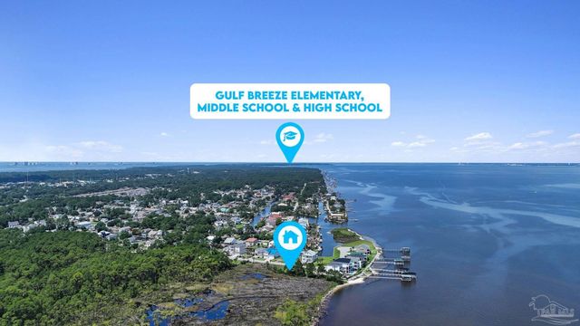 1702 Stanford Rd, Gulf Breeze, FL 32563