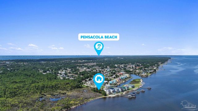 1702 Stanford Rd, Gulf Breeze, FL 32563