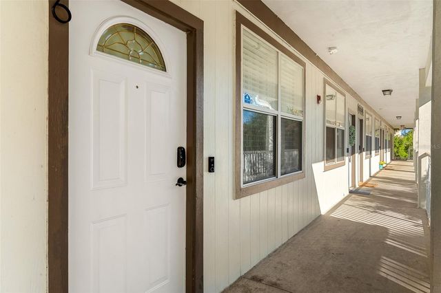 6519 W NEWBERRY ROAD A6, Gainesville, FL 32605