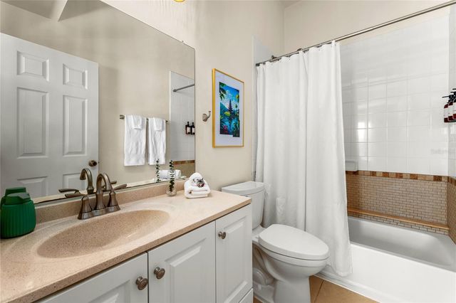 6519 W NEWBERRY ROAD A6, Gainesville, FL 32605