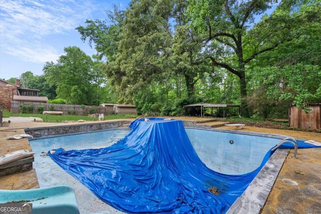 105 Lafayette Drive, Fayetteville, GA 30214