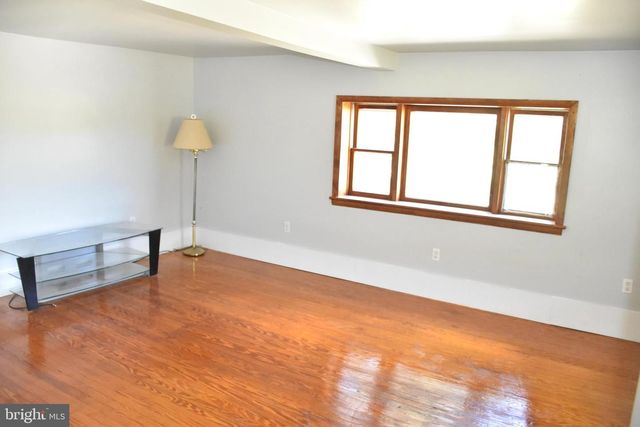 1362 NEW RD, Orrtanna, PA 17353
