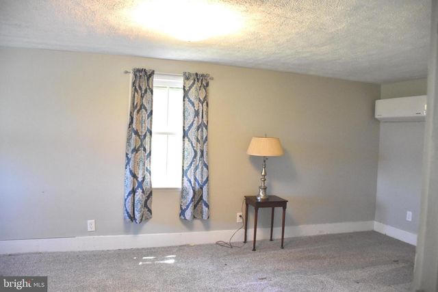 1362 NEW RD, Orrtanna, PA 17353