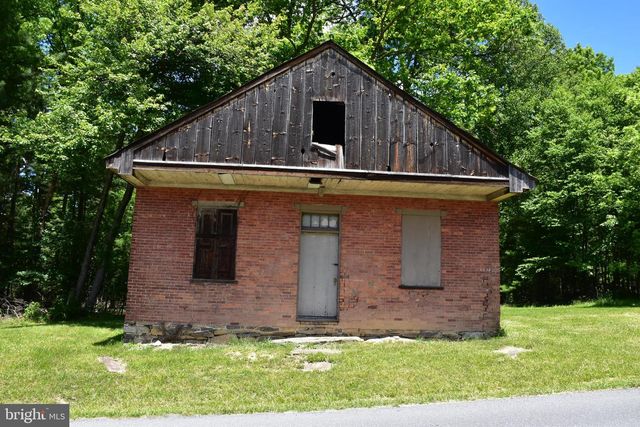 1362 NEW RD, Orrtanna, PA 17353