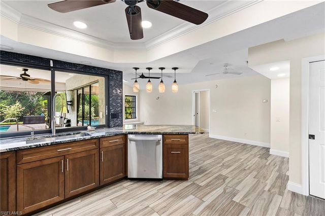 2010 Imperial Golf Course BLVD, Naples, FL 34110