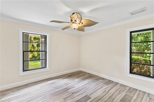 2010 Imperial Golf Course BLVD, Naples, FL 34110