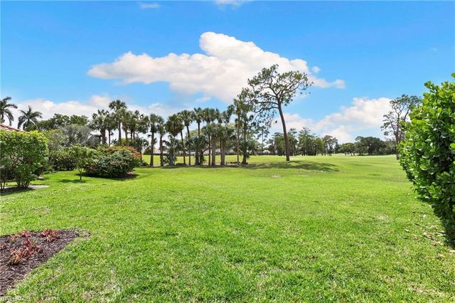 2010 Imperial Golf Course BLVD, Naples, FL 34110