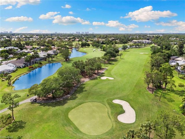 2010 Imperial Golf Course BLVD, Naples, FL 34110