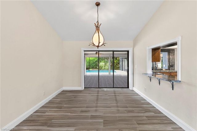 2010 Imperial Golf Course BLVD, Naples, FL 34110