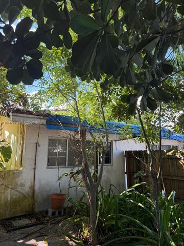 5600 SW 74th Court, Miami, FL 33143