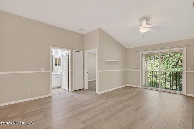 9400 UNDERWING Way 8, Jacksonville, FL 32257