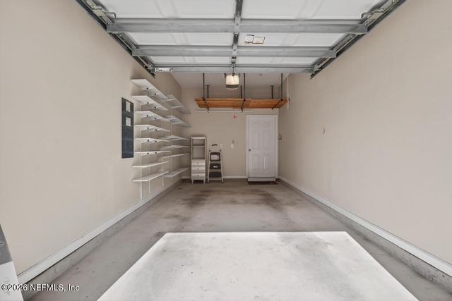 9400 UNDERWING Way 8, Jacksonville, FL 32257