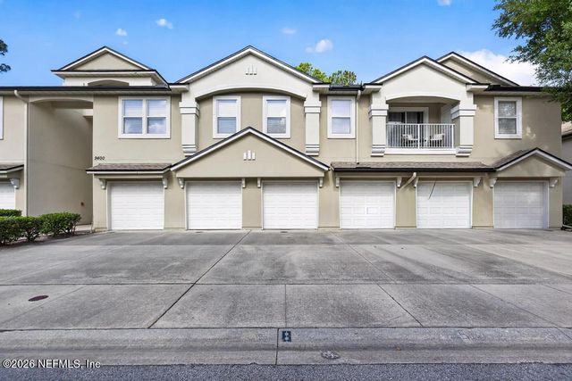 9400 UNDERWING Way 8, Jacksonville, FL 32257