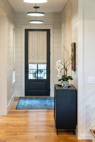 131 Lodestone Drive, Sylva, NC 28779