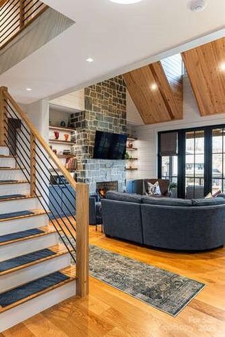 131 Lodestone Drive, Sylva, NC 28779