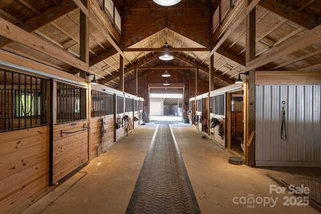 131 Lodestone Drive, Sylva, NC 28779