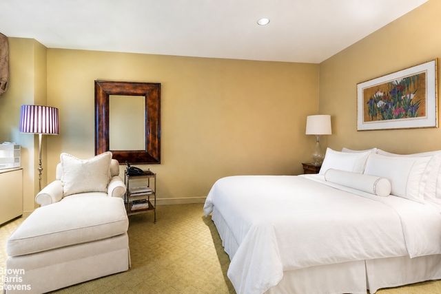 25 SUTTON Place MAISONETTE, New York City, NY 10022