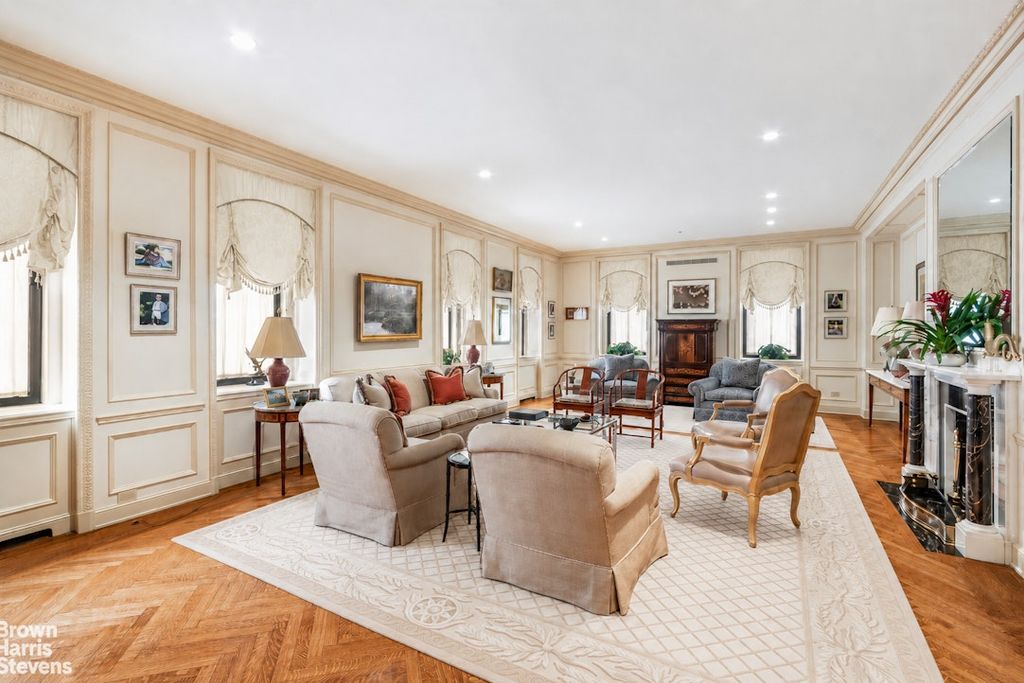 25 SUTTON Place MAISONETTE, New York City, NY 10022