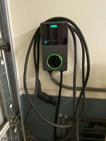 145 Riverwalk Way, Clifton City, NJ 07014