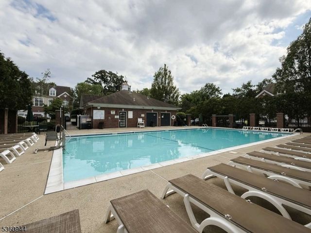 145 Riverwalk Way, Clifton City, NJ 07014