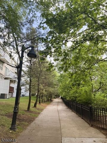 145 Riverwalk Way, Clifton City, NJ 07014