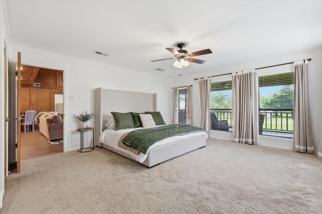 413 Cocopa Drive, Lake Kiowa, TX 76240