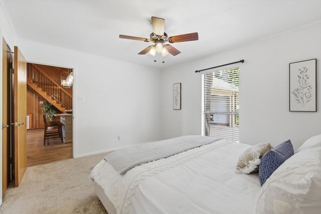 413 Cocopa Drive, Lake Kiowa, TX 76240