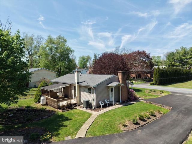 1028 WOODLAND PARKWAY, State Line, PA 17263