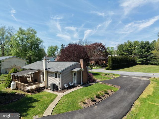 1028 WOODLAND PARKWAY, State Line, PA 17263