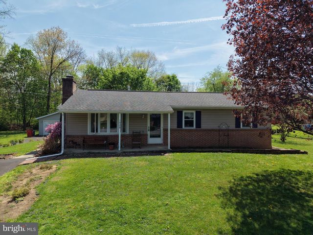 1028 WOODLAND PARKWAY, State Line, PA 17263