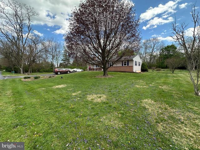 1028 WOODLAND PARKWAY, State Line, PA 17263
