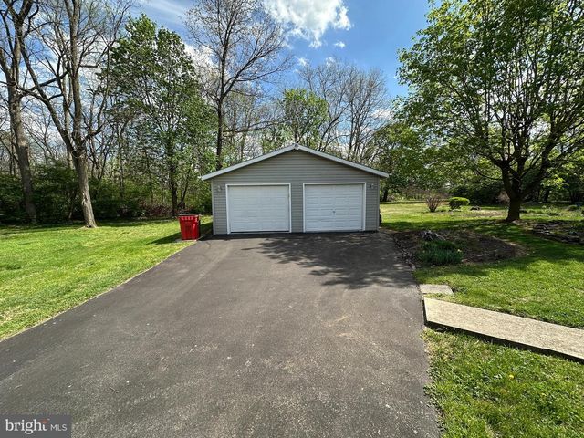 1028 WOODLAND PARKWAY, State Line, PA 17263
