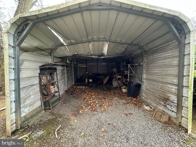 1028 WOODLAND PARKWAY, State Line, PA 17263