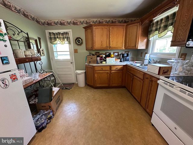 1028 WOODLAND PARKWAY, State Line, PA 17263