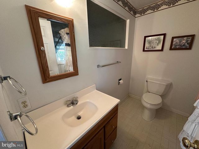 1028 WOODLAND PARKWAY, State Line, PA 17263