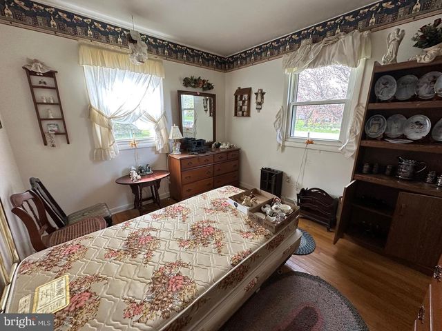 1028 WOODLAND PARKWAY, State Line, PA 17263