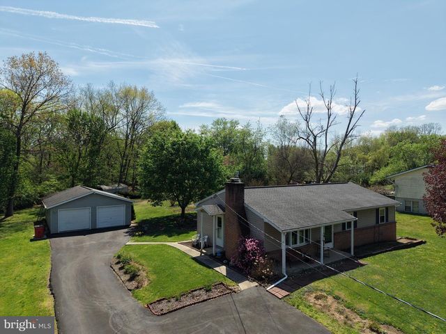 1028 WOODLAND PARKWAY, State Line, PA 17263