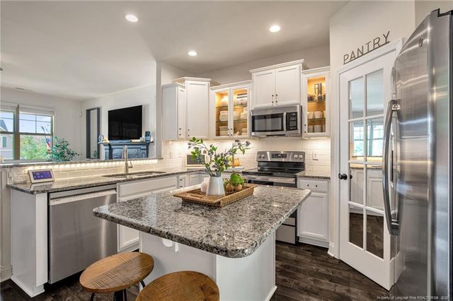 3231 Nottinghill Road, Fayetteville, NC 28311