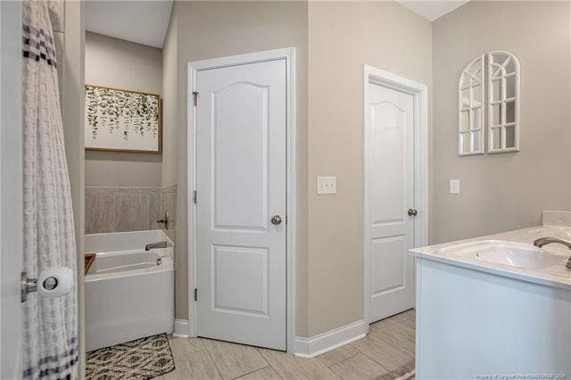 3231 Nottinghill Road, Fayetteville, NC 28311