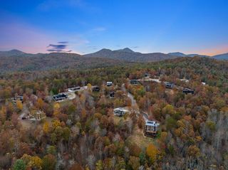216 Brannon Ridge Road, Young Harris, GA 30582
