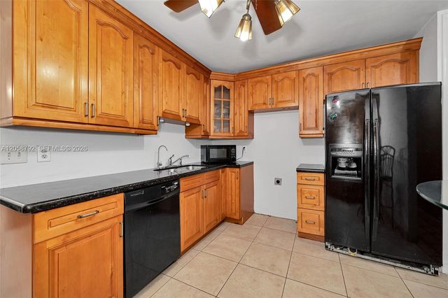 220 SW 65th Ave, Pembroke Pines, FL 33023