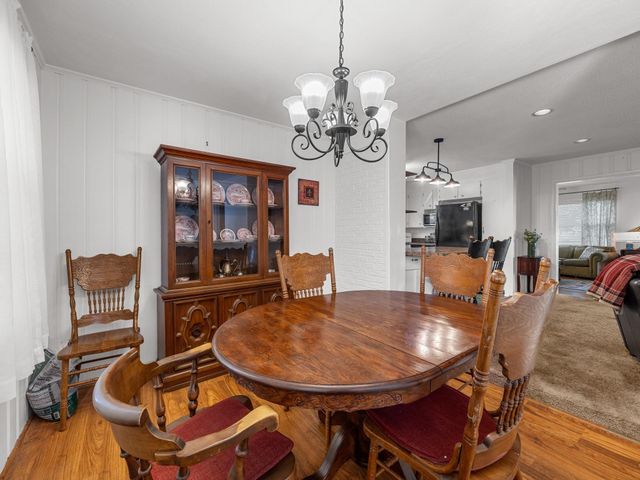 98 Littlejohn Court, Roebuck, SC 29376