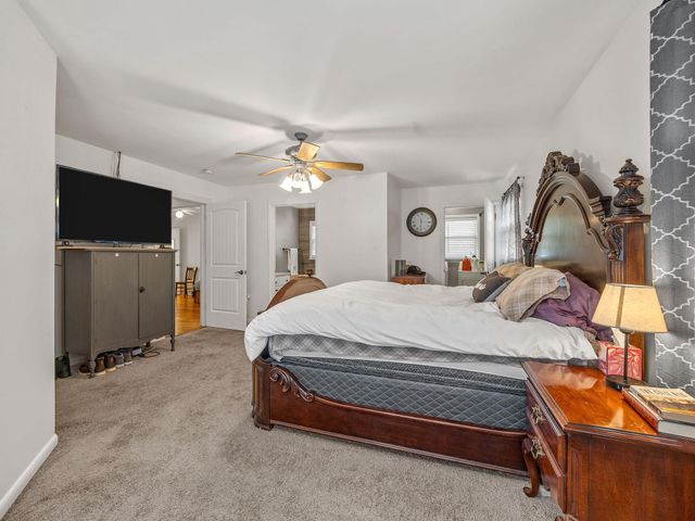 98 Littlejohn Court, Roebuck, SC 29376