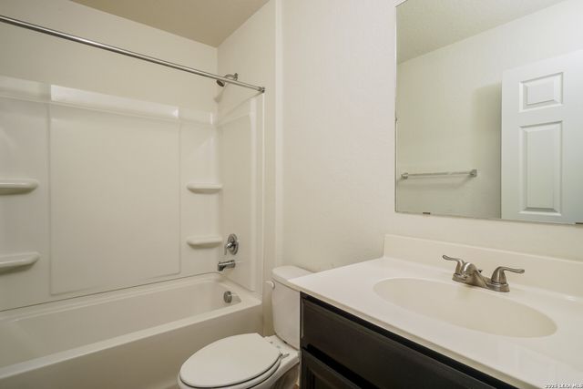 11710 Silver Sky, San Antonio, TX 78254