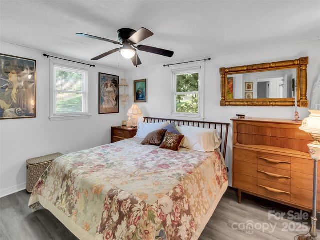 340 Mauney Cove Road, Waynesville, NC 28786